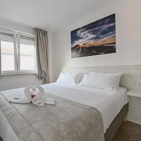 Boutique Tenerife فيلة *