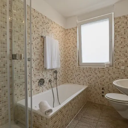 Boutique Tenerife * אדחה